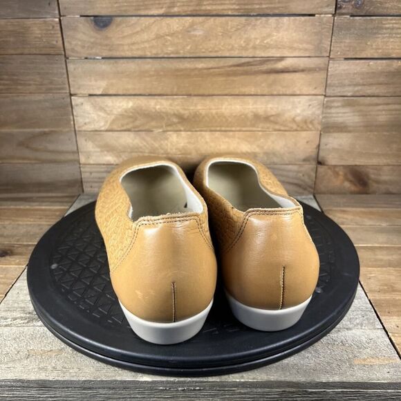 SAS San Antonio Shoemakers Sz 10 WW Comfort Leather Maui Wheat Cap Toe Flats - Picture 4 of 10